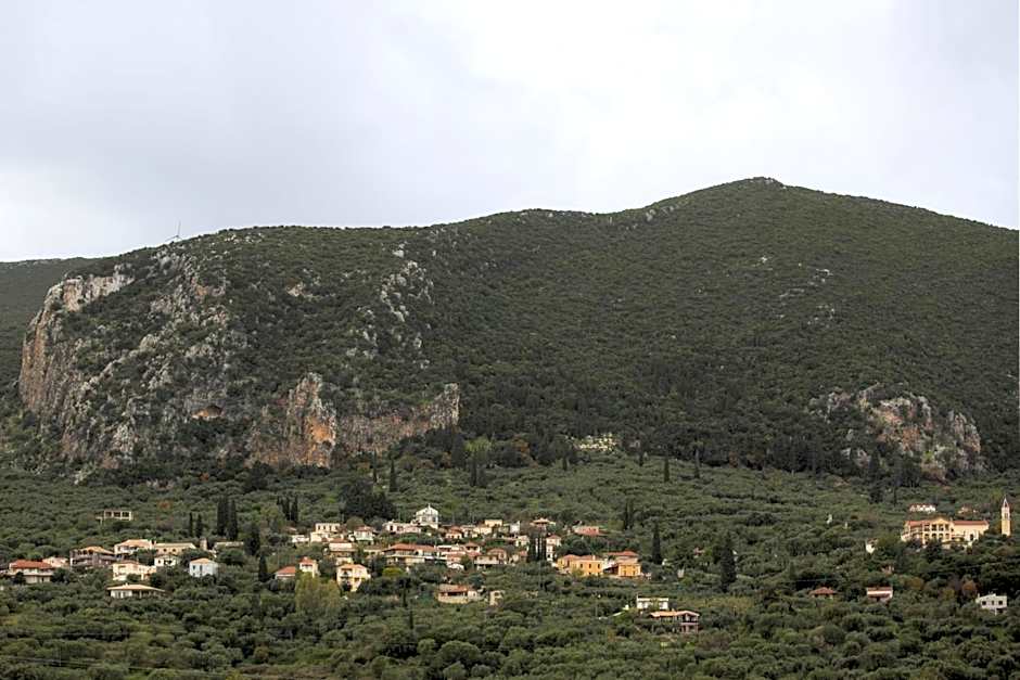 Searocco Studios & Apartments - Close to Alykes Center, by ZanteWize