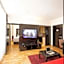 The Levante Rathaus Apartments
