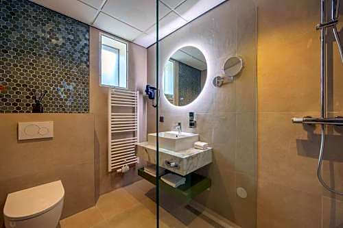 Leonardo Hotel Breda City Center