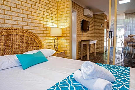 Busselton Villas and Glamping Village