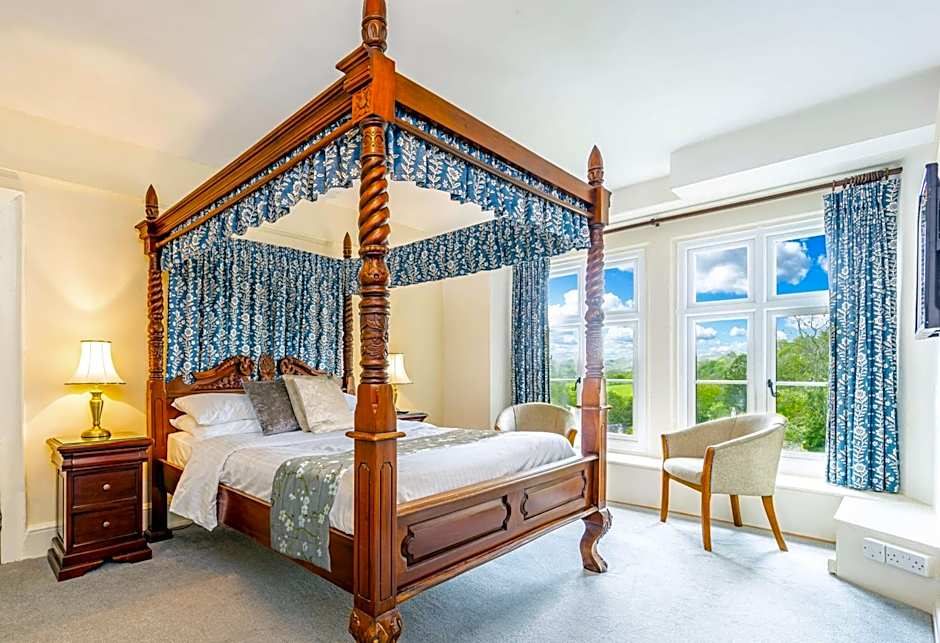 Best Western Limpley Stoke Hotel