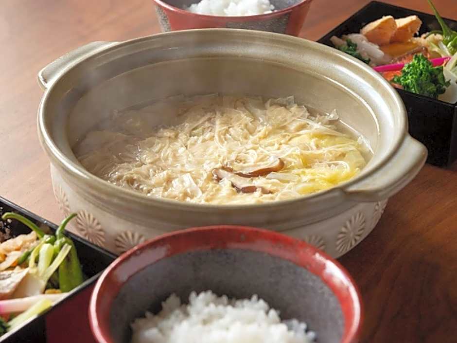 Sen Omiya-Gojo Muslim Friendly Easy access to Kyoto STA