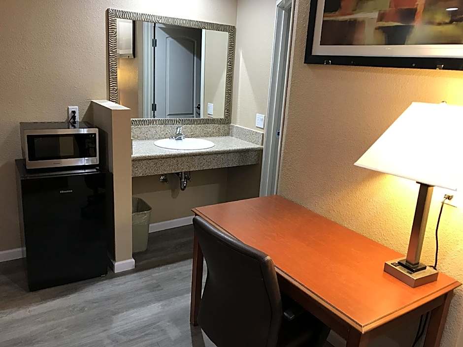 Budget Inn Motel