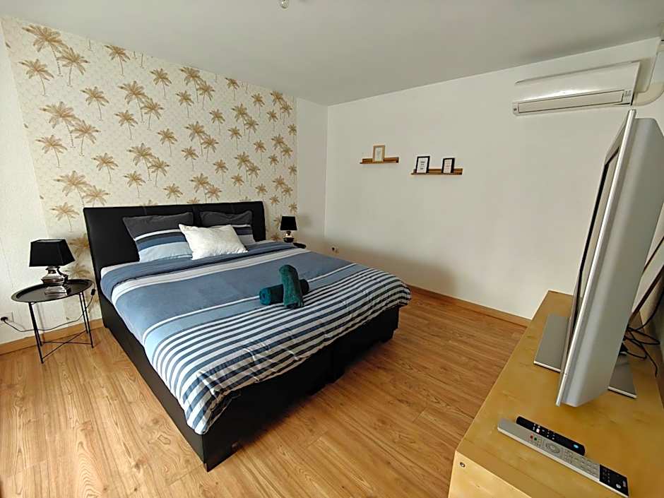Chambre climatisée et cosy Auberge du manala Hôtel 24 24