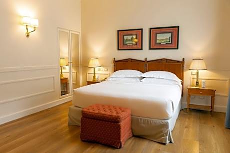 Small Double Room