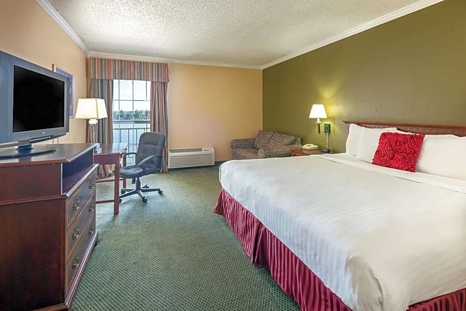 Extend-a-Suites - Extended Stay, I-40 Amarillo West