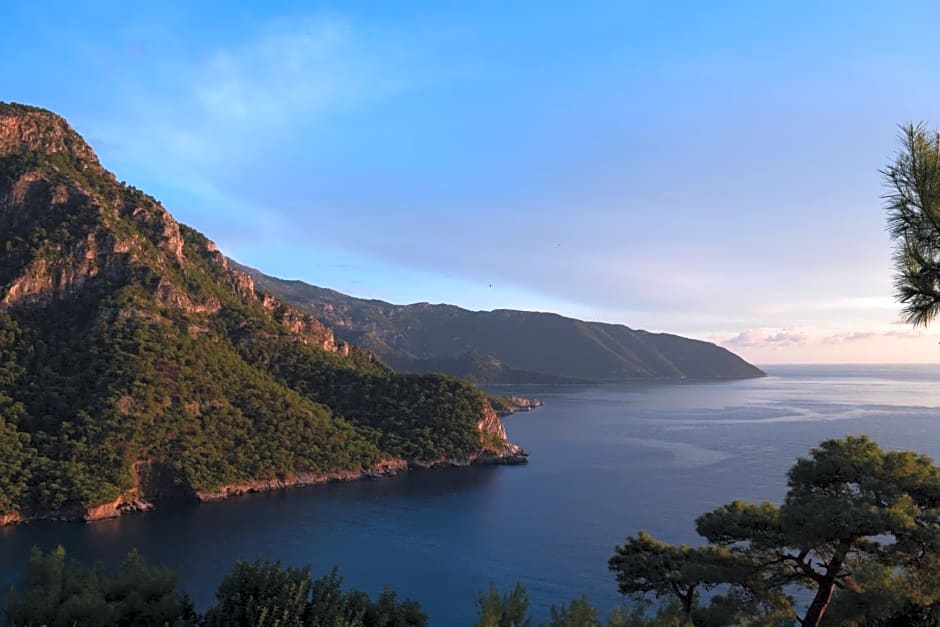 Kabak Avalon Bungalows