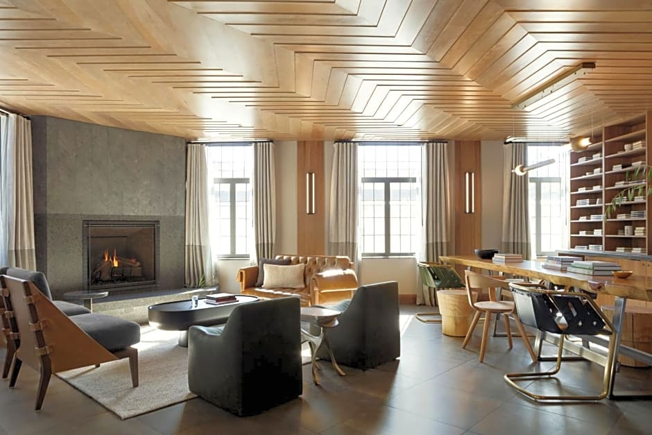 Kimpton Armory Hotel Bozeman By IHG
