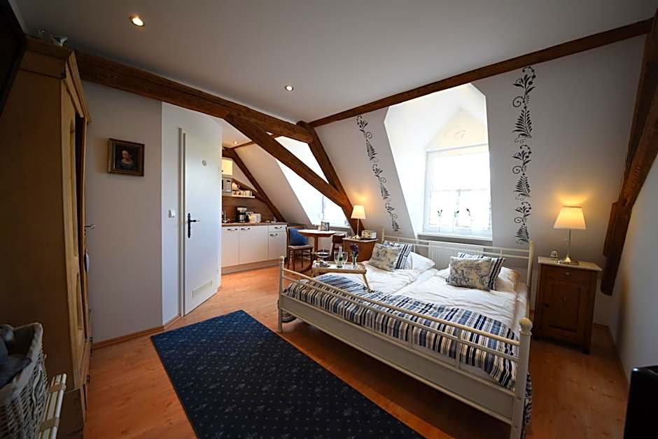 GoldGemäuer Appartements