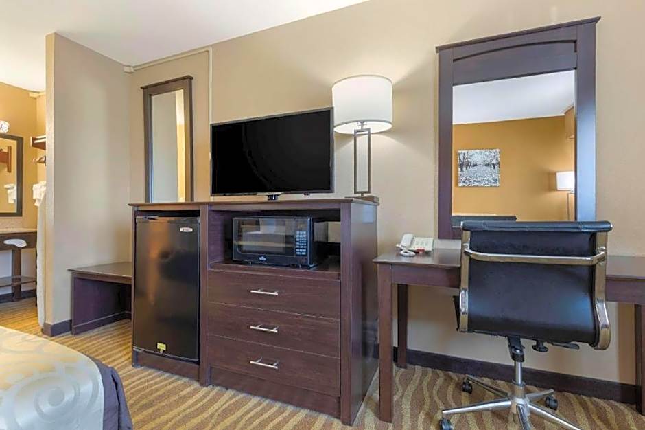Best Western Taylor Inn