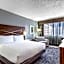 DoubleTree By Hilton Milwaukee Downtown