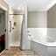 Best Western Plus Georgetown Inn & Suites