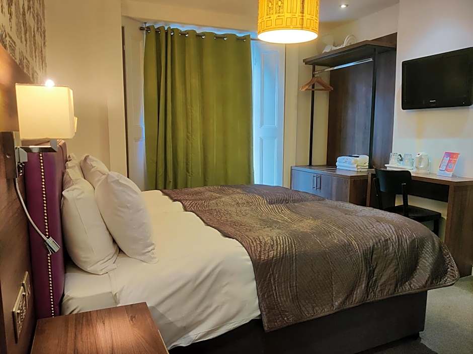 Chelsea House Bed & Breakfast