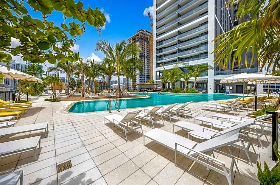 Gale Residence in Downtown Miami