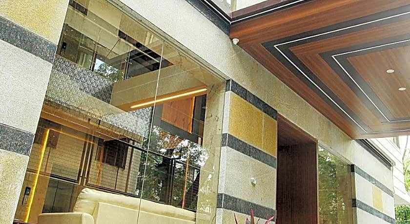 Mumbai House Luxury Apartments Santacruz East