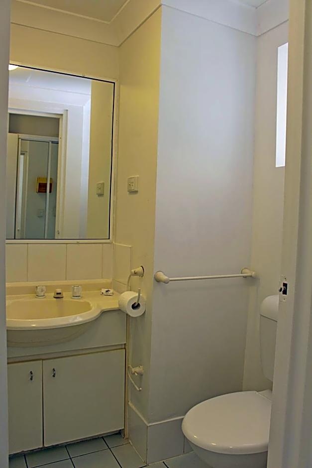 Broadwater Keys Holiday Apartments