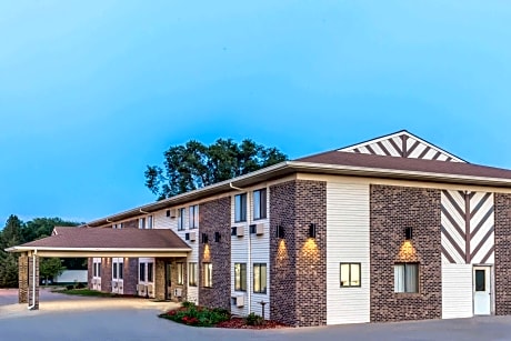 Super 8 by Wyndham Madison