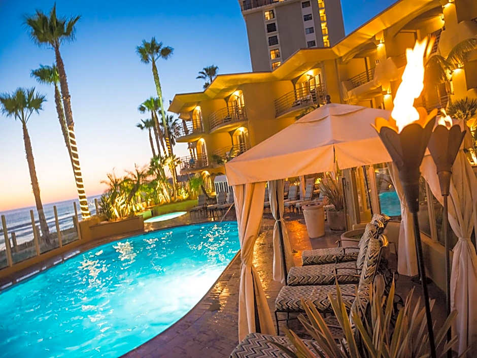 Pacific Terrace Hotel