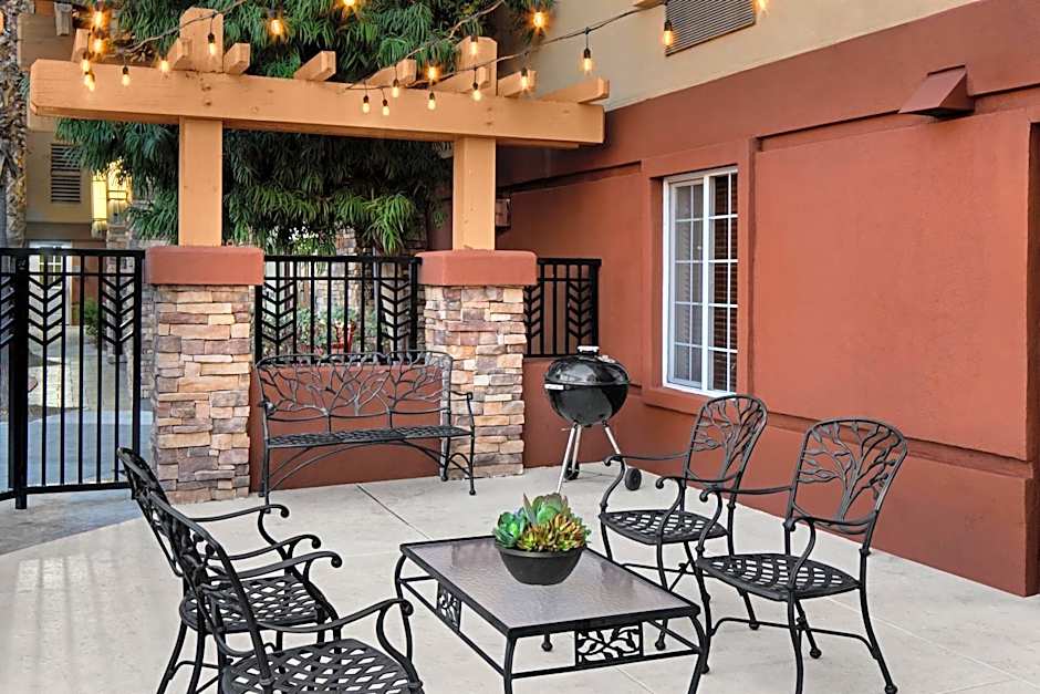 Larkspur Landing Extended Stay Suites Sacramento