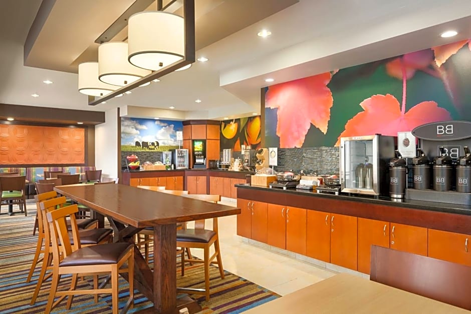 Fairfield Inn & Suites Omaha East/Council Bluffs, IA