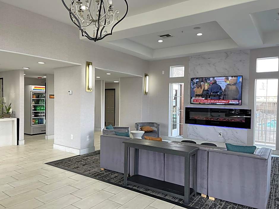 La Quinta Inn & Suites by Wyndham Hesperia Victorville
