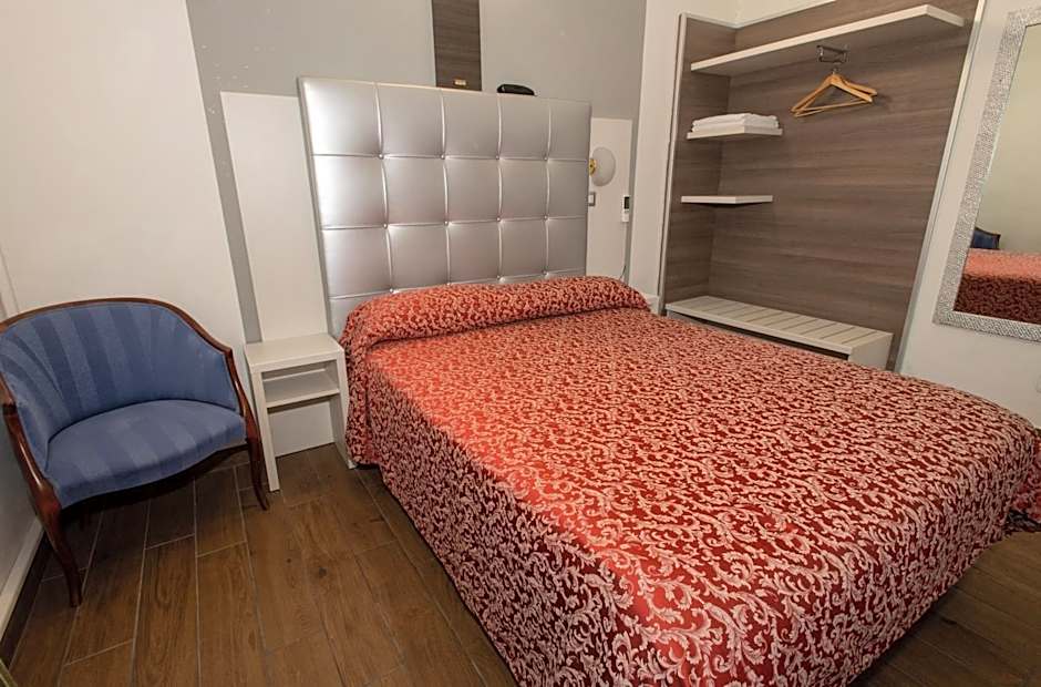 Hotel Piola