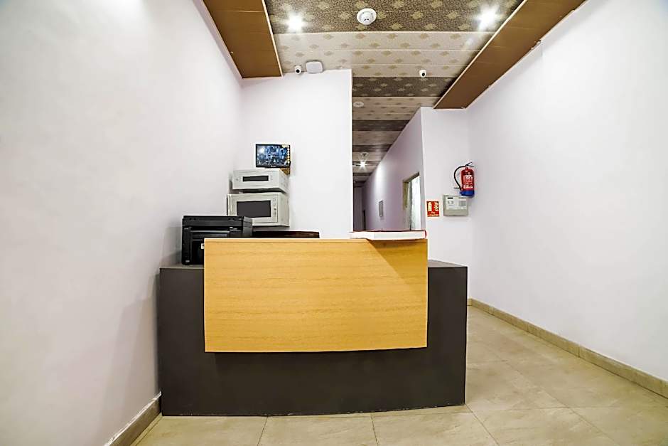 OYO 70893 KL Khari Inn