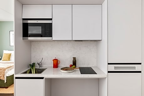 Studio Apartment - Accessible