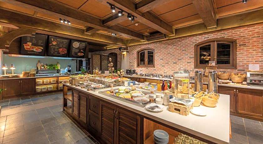 Melia Bavi Mountain Retreat