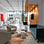 Glass Light Hotel & Gallery, Autograph Collection