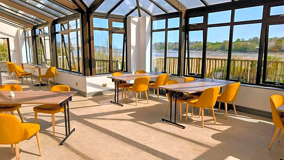 Passage House Hotel