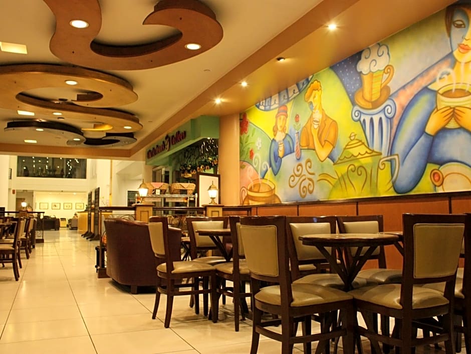 Hotel Supreme Convention Plaza