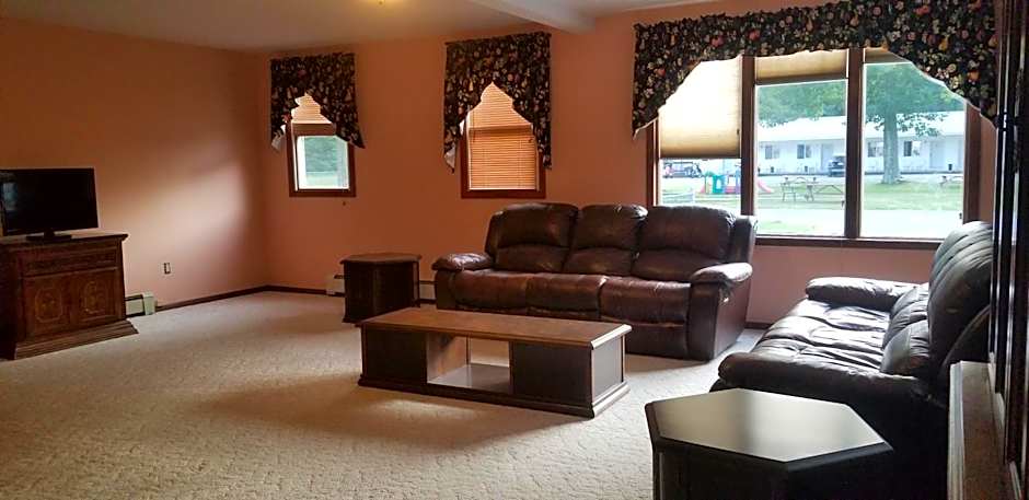 Red Ranch Inn