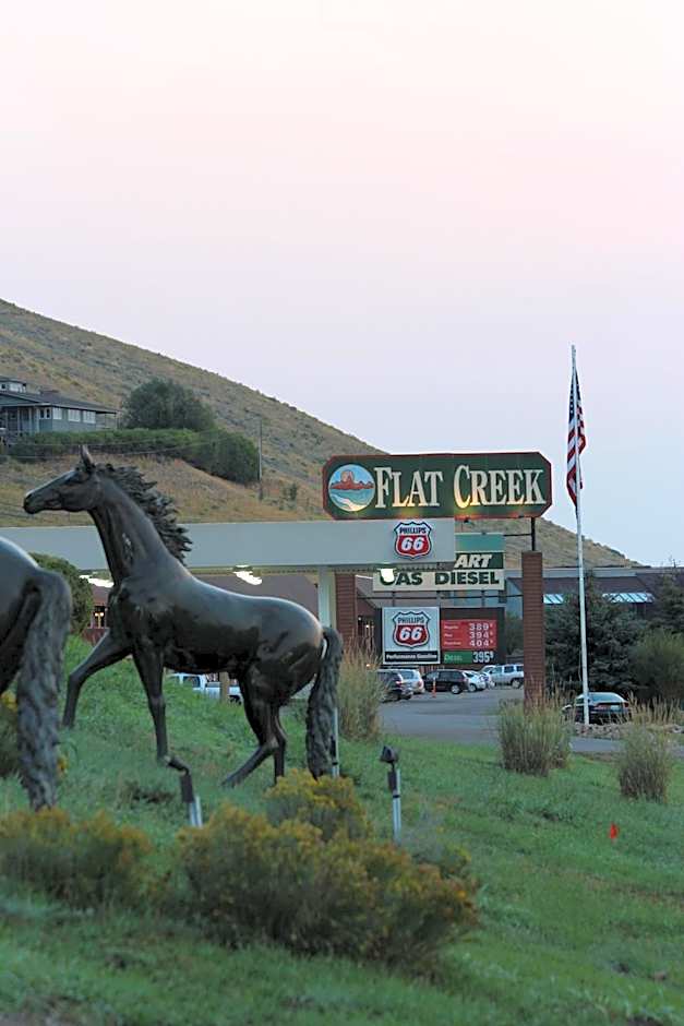 Flat Creek Inn
