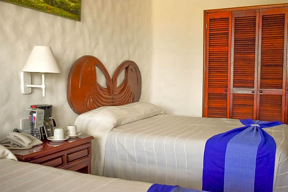 Hotel Quijote Inn