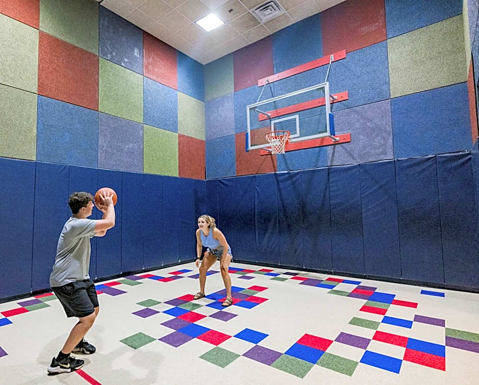 Crowne Plaza Lansing