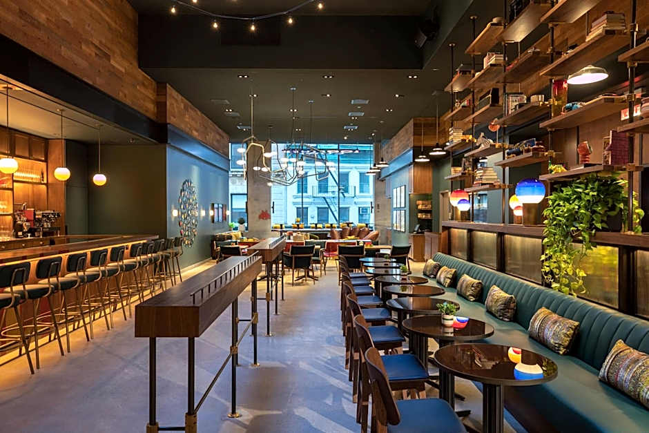Moxy by Marriott NYC Downtown