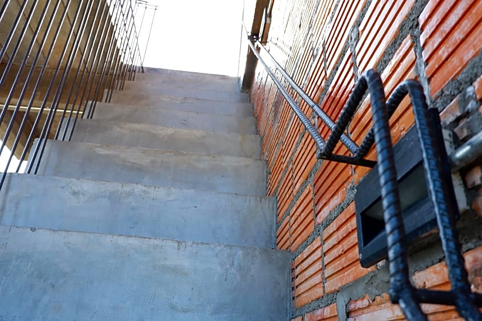 Black Elephant Boutique