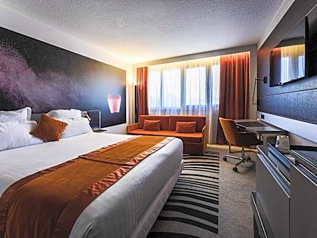 Classic Double Room with Sofa Bed