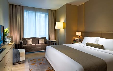 Premier One-Bedroom Suite