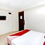 Green Palace Inn