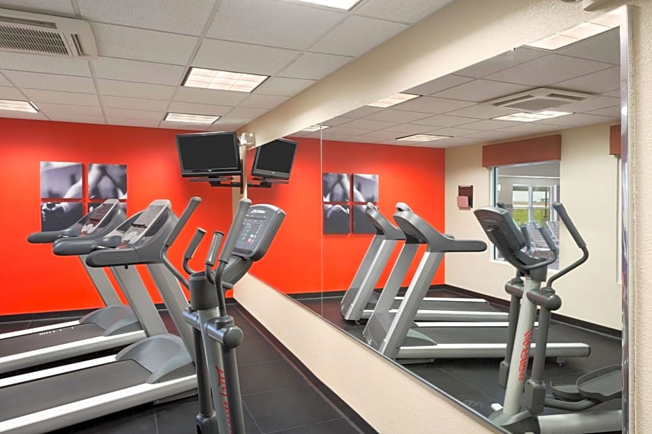 Country Inn & Suites by Radisson, Toledo South, OH