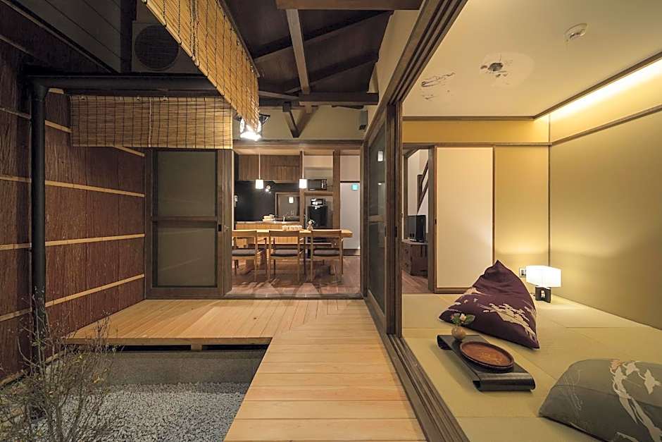 Fujinoma Machiya House