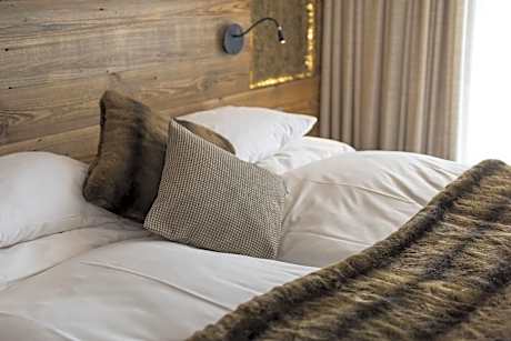 Queen Size Bed
