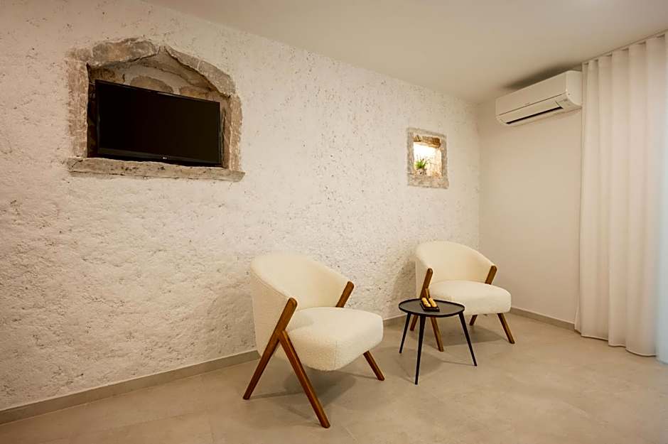 Nono Ban Boutique Hotel & Villas