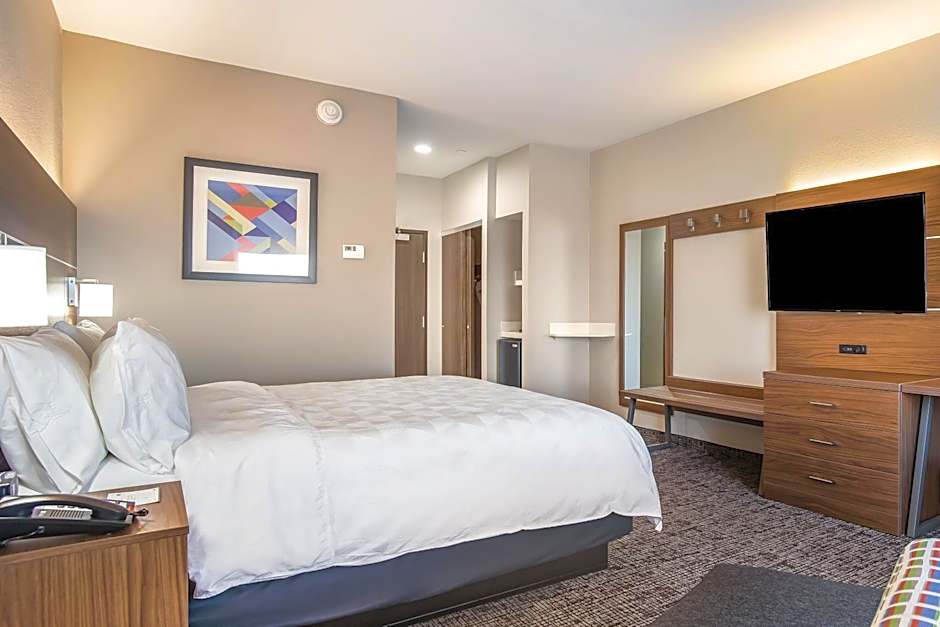 Holiday Inn Express & Suites East Tulsa - Catoosa By IHG