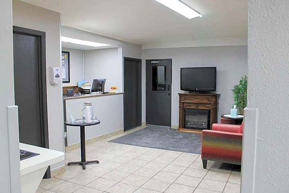 Super 8 by Wyndham Williston ND