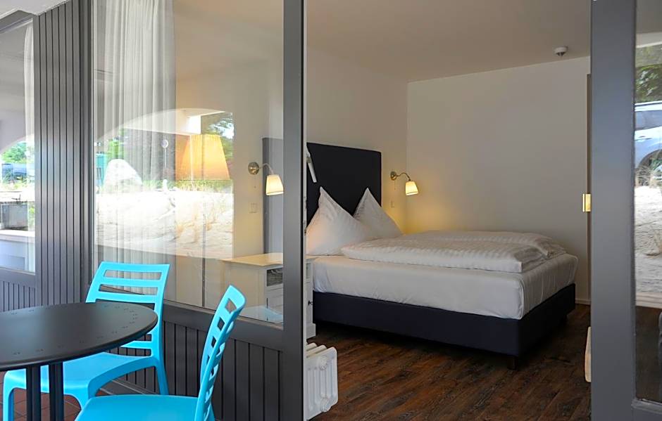 ACQUA Strande Yachthotel & Restaurant