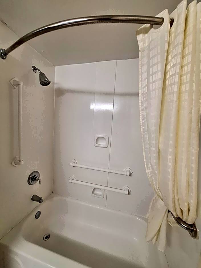 Trident Inn & Suites New Orleans