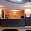 Hotel Crown Inn